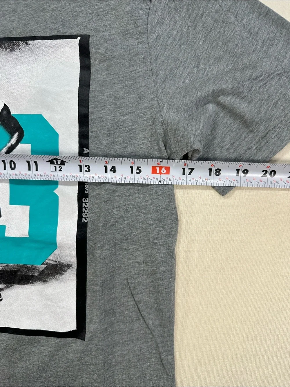 Jordan '88 Photo Dri-Fit Graphic T-Shirt Gray Youth XL Like New